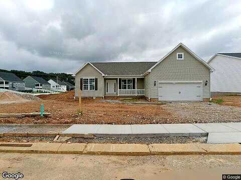 Edie Cir #115, STEWARTSTOWN, PA 17363