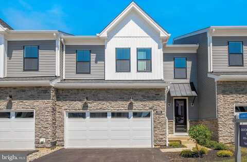 Trifecta Rd #321, DOWNINGTOWN, PA 19335