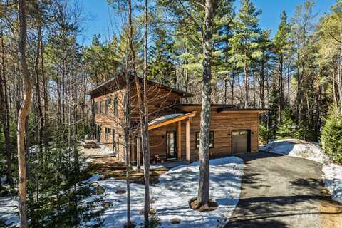 4 Ahmek Drive, Lake Placid, NY 12946