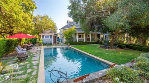 2680 Lawndale Road, Kenwood, CA 95452