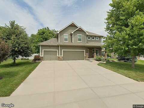 Woodland, PAPILLION, NE 68046