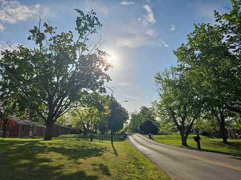 Pleasant, COLUMBIA, TN 38401
