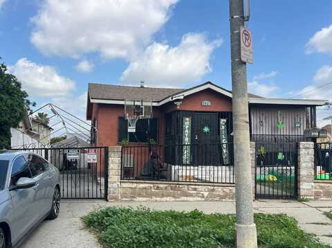 And 2521 1/ 2 Ganahl St, Los Angeles, CA 90033