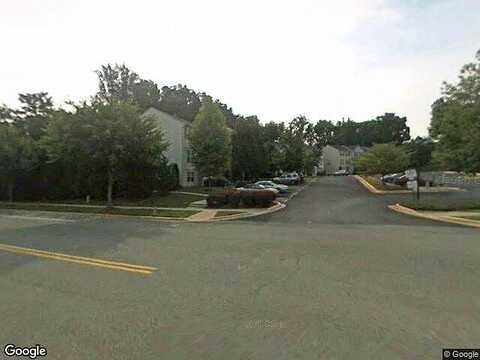 English Chestnut Ct, Hyattsville, MD 20785