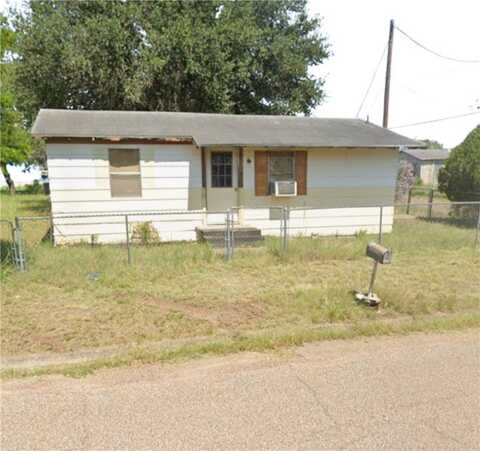 412 W Magnolia, Hebbronville, TX 78361
