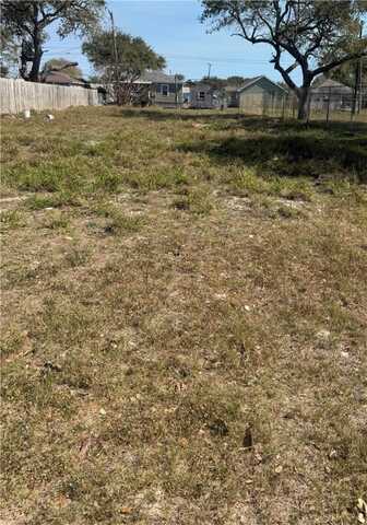 1119 S Whitney Street, Aransas Pass, TX 78336