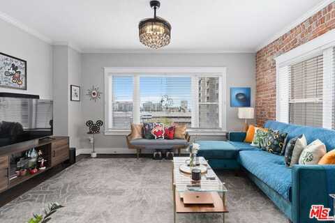 325 W 3rd St, Long Beach, CA 90802