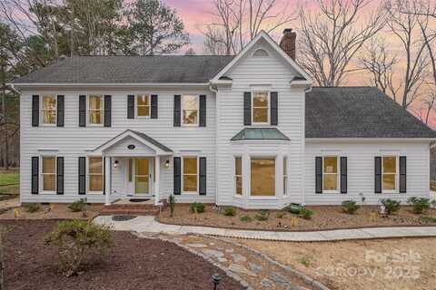 125 High Sail Court, Mooresville, NC 28117