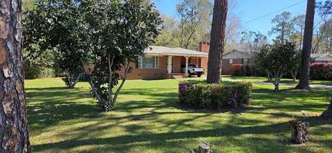 1109 Sumter, Dothan, AL 36301