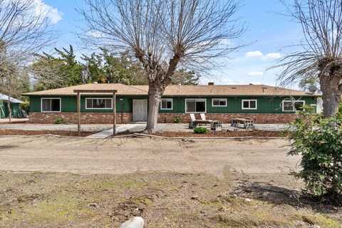 2244 Tivy Valley Road, Sanger, CA 93657