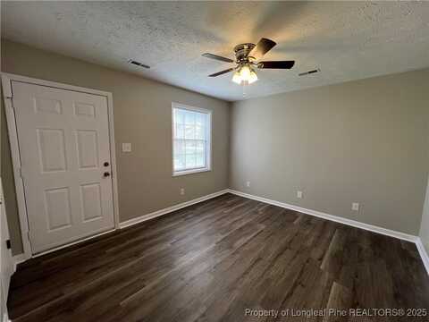 1437 Ireland Drive unit: C, Fayetteville, NC 28304