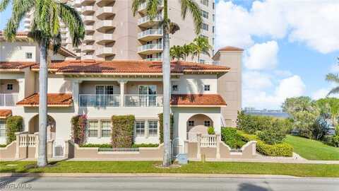 2080 W 1st Street, Fort Myers, FL 33901