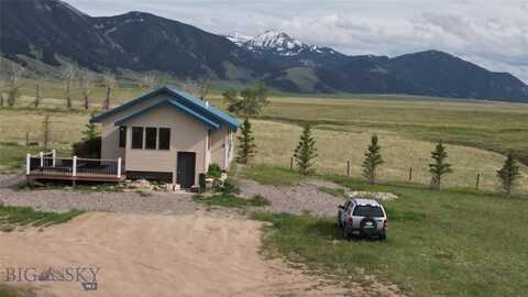 36 Rowdy Way, Ennis, MT 59729