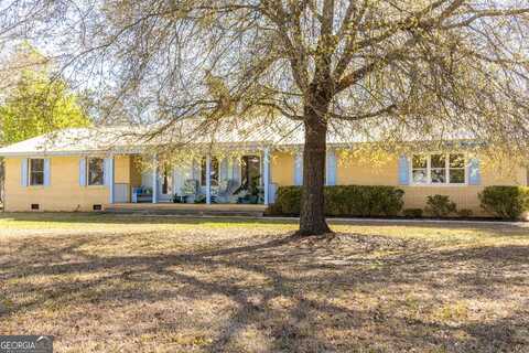 85 Beverly, Thomaston, GA 30286