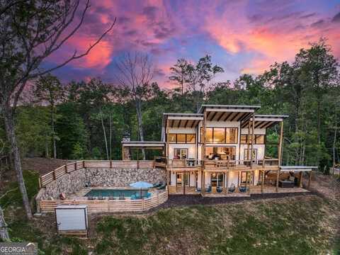 150 Oak Hill, Mineral Bluff, GA 30559