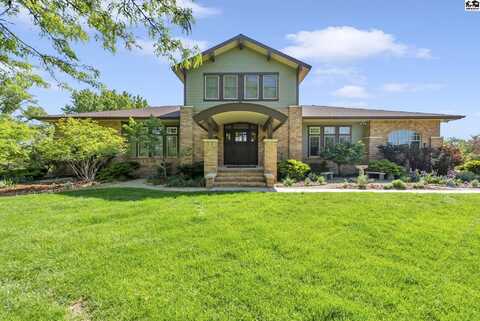 4010 Cherry Hills Dr, Hutchinson, KS 67502