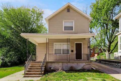 446 Montgall Avenue, Kansas City, MO 64124