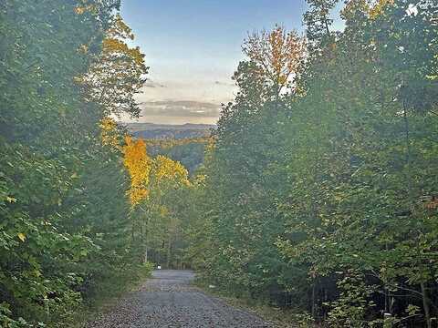Sandstone Point lot: 76, Monticello, KY 42633