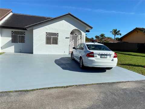 4903 SW 144th Ct, Miami, FL 33175