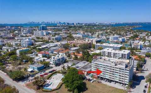 8233 Harding Ave, Miami Beach, FL 33141