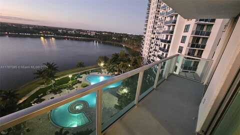2681 N Flamingo Rd, Sunrise, FL 33323