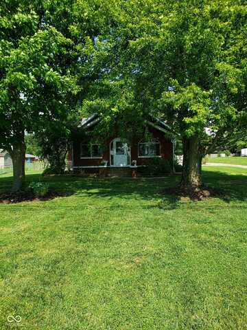 1605 S Walnut Street, Seymour, IN 47274