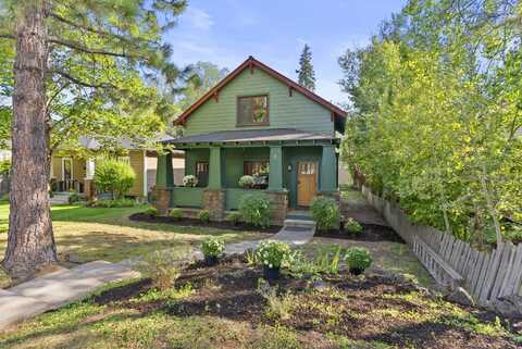 535 NW Florida Avenue, Bend, OR 97703