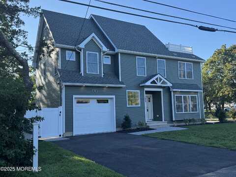 50 Breton Harbors Drive, Toms River, NJ 08753