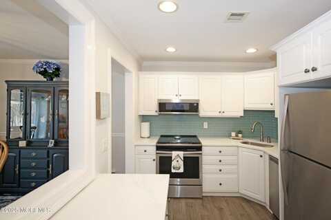 26 Claremont Court, Red Bank, NJ 07701
