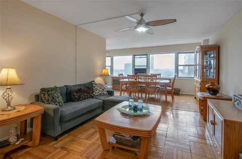3131 Grand Concourse, Bronx, NY 10468