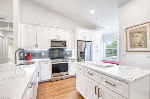 28076 Cavendish, BONITA SPRINGS, FL 34135