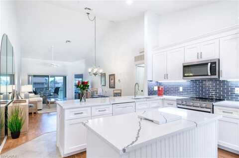 28076 Cavendish, BONITA SPRINGS, FL 34135