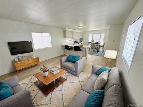13393 Mariposa Road, Victorville, CA 92395