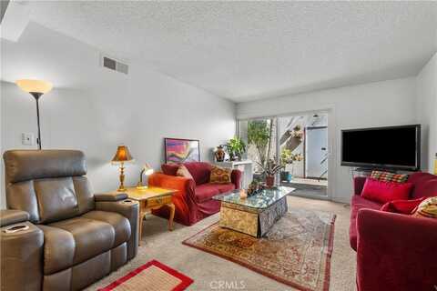 18620 Hatteras Street, Tarzana, CA 91356