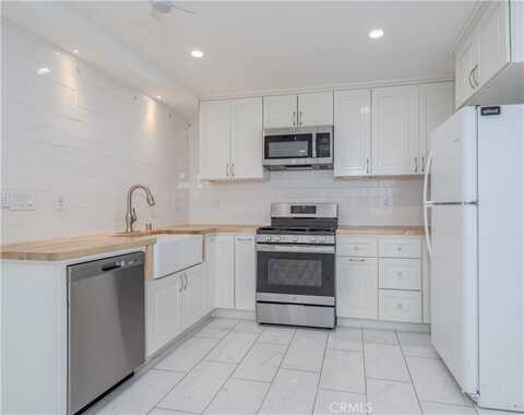 3113 Atlantic Avenue, Long Beach, CA 90807