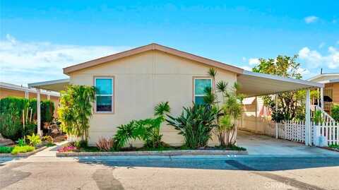 3101 S Fairview Street, Santa Ana, CA 92704