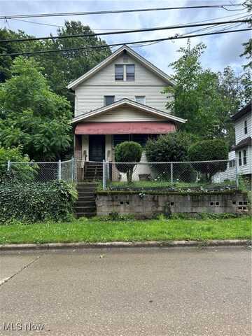 541 Hudson Avenue, Akron, OH 44306