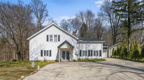 7428 Chagrin Road, Chagrin Falls, OH 44023