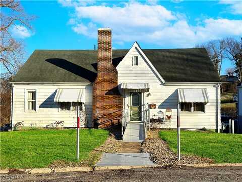 526 Buena Vista Boulevard, Steubenville, OH 43952