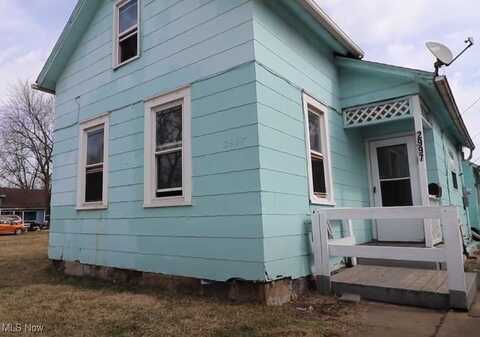 2997 Nursery Avenue, Cleveland, OH 44127