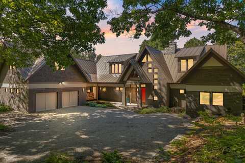 229 High Rock Road, Hinesburg, VT 05461