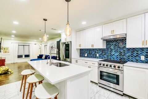 718 S Marlborough Avenue, Dallas, TX 75208