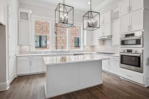4122 Belt Line Road, Addison, TX 75001