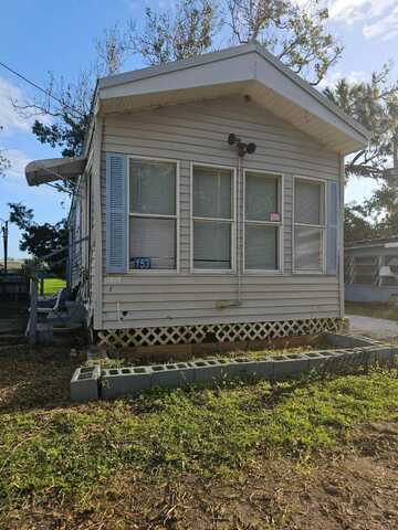 153 Beach Manor Ct., Daytona Beach, FL 32114