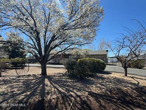 6701 E Paradise Lane, Prescott Valley, AZ 86314