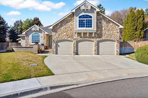 201 Rocky Mountain Ct., Richland, WA 99352
