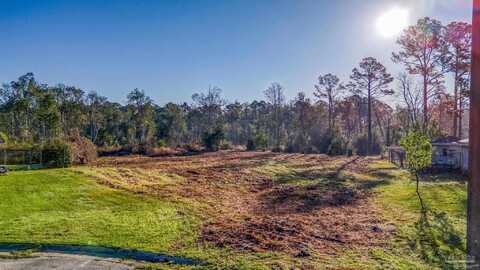 2110 Karlburg Dr, Pensacola, FL 32506