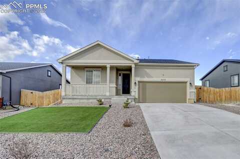 2225 Sunrise Lane, Pueblo, CO 81008