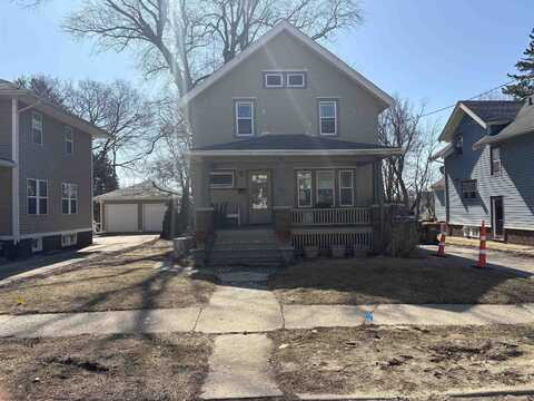 2027 3rd, ROCKFORD, IL 61104
