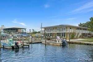 5291 S Cherokee Way, Homosassa, FL 34448